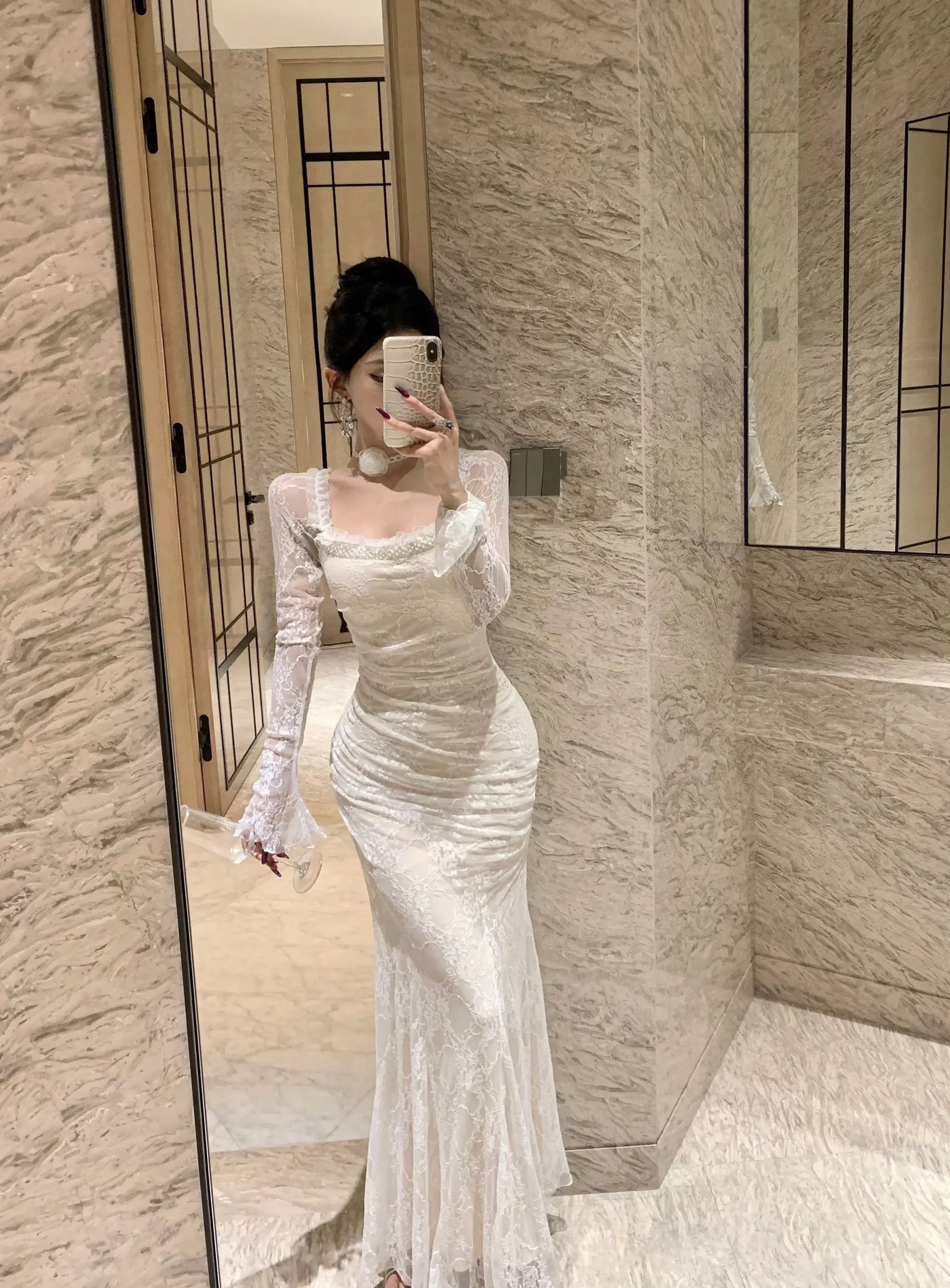 Women Korean Fashion Chic Luxury Evening Dress Autumn Winter White Lace Diamond Square Collar Dress 2025 Elegant Mermaid Dresses