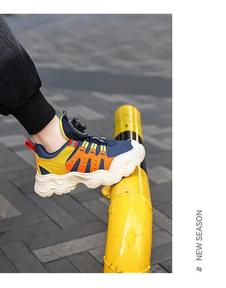 Children's Sports Shoes New Fashion Boys' Casual Sneakers Soft Soled Boys' and Girls' Rotating Buckle Anti Slip Running Shoes