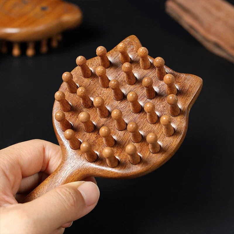 Wooden cat-shaped massage brush, sandalwood cartoon scalp meridian comb, wide-tooth meridian massage comb, soothing scalp
