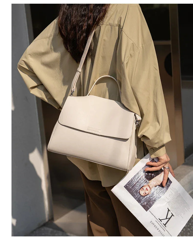 Women's Cowhide Genuine Leather Shoulder Bag Female Fashion Luxury Designer Handbags Ladies Commuting Large Capacity Bucket Bags