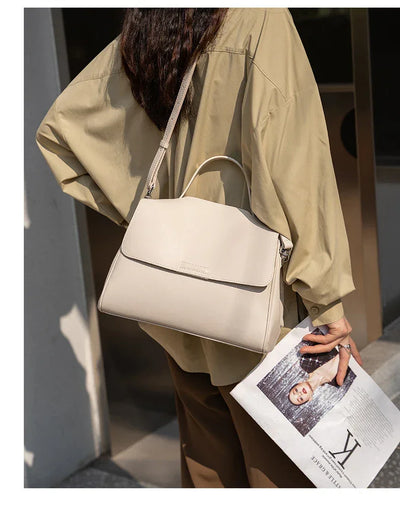 Women's Cowhide Genuine Leather Shoulder Bag Female Fashion Luxury Designer Handbags Ladies Commuting Large Capacity Bucket Bags