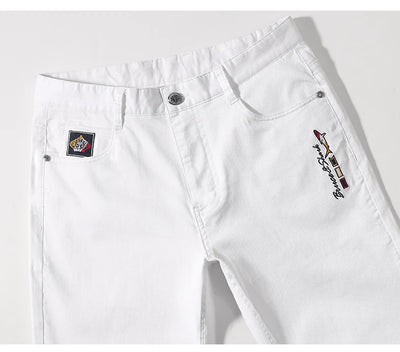 2024 New Summer White Jeans for Men Bruce&Shark  Designer Luxury Men's Jeans Loose Fit Stretch Cotton Casual Fashion Big Size 42