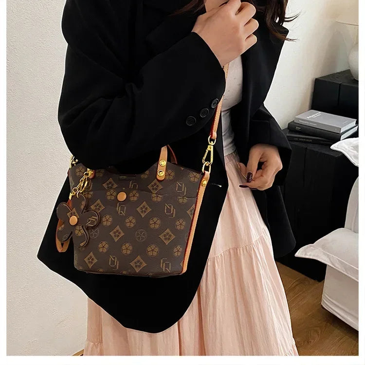In 2025, Designer Retro Printed Handbags, Convertible Crossbody Bags, and Luxury Textured Best-selling Women's Bags