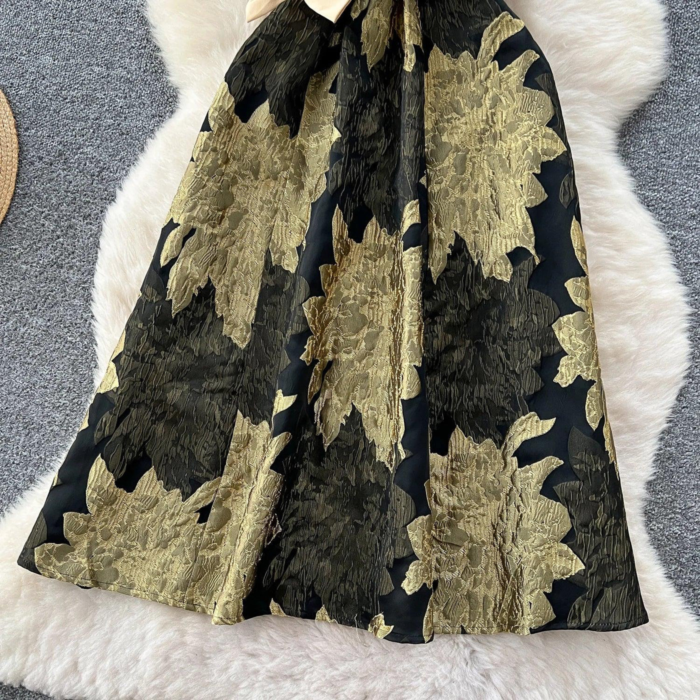 Women's Dress 2025 Summer Light Luxury Three-Dimensional Butterfly Butterfly Waist Cinched Suspender Printed Large Swing Dress