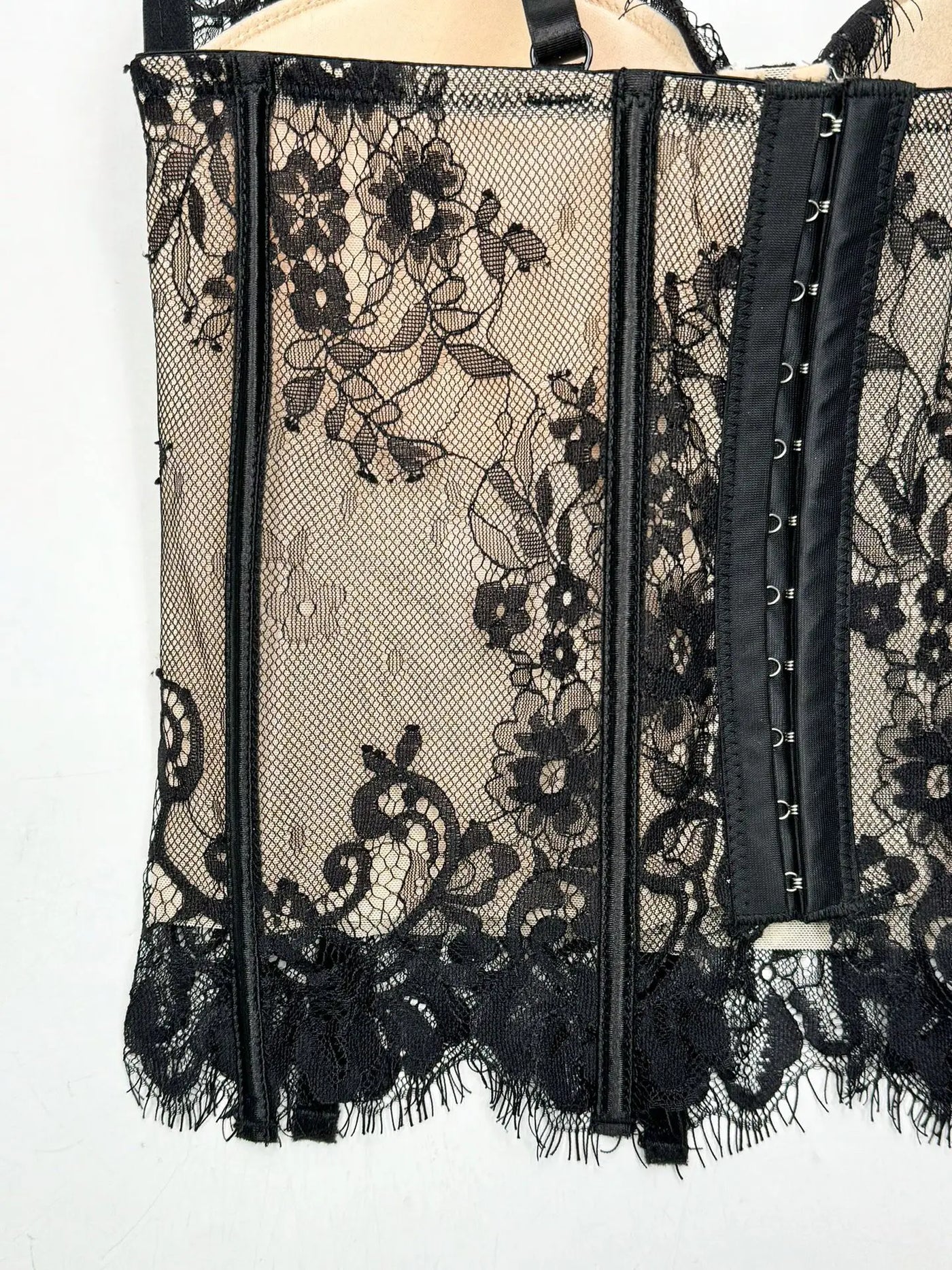Women's Shaping Sexy Lace Corset Floral Lace Lady Bustier Elegant Slim Evening Wear Crops Lady Club Party Body Shaper Top