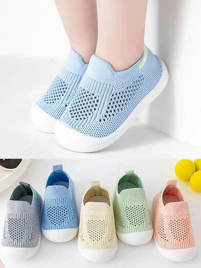 Baby toddler shoes, soft-soled non-slip baby shoes, one-step children's men's and women's mesh casual shoes