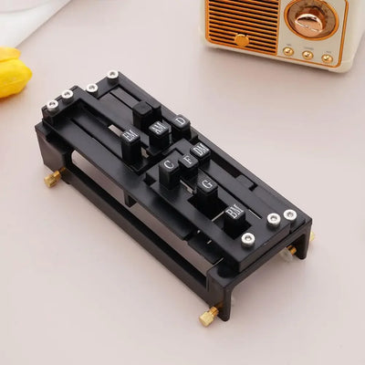 Guitar Auxiliary Artifact Folk Guitar Playing And Singing Chord Practice Automatic Transmission One Key Chord Player