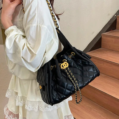 Famous Designer Inspired Elegant Tote Bag: Women's Spacious Leather Handbag With Shoulder Straps, Luxury Ladies