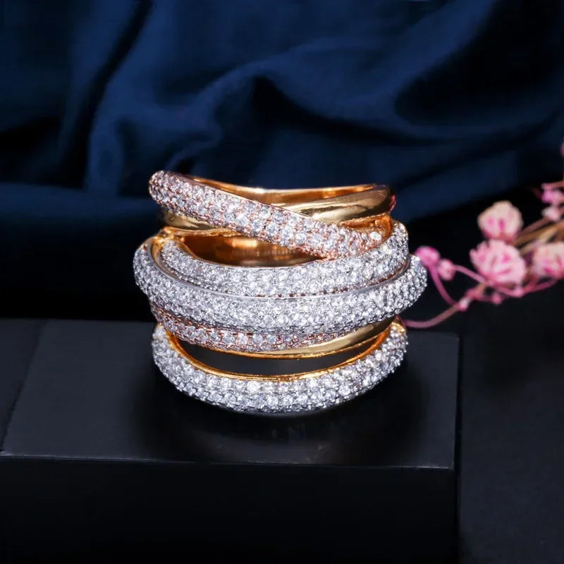 New Designer Luxury Rings for Women Gold Wedding Couple Twining Fashion Jewelry Wholesale Mens Big Size