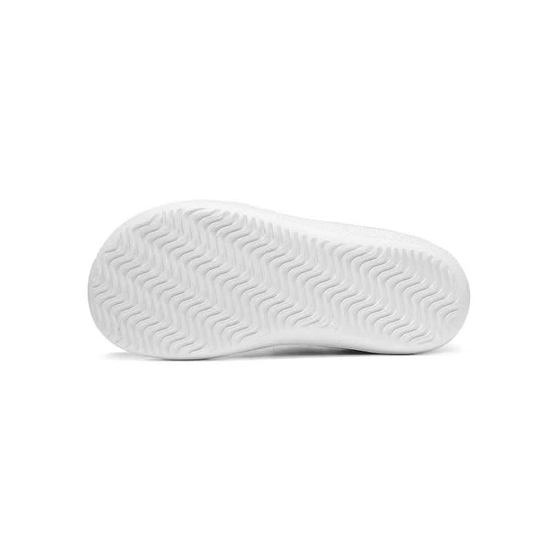 New children's wide version anti slip breathable shoes, minimalist sports shoes for boys and girls, with minimal wear and tear