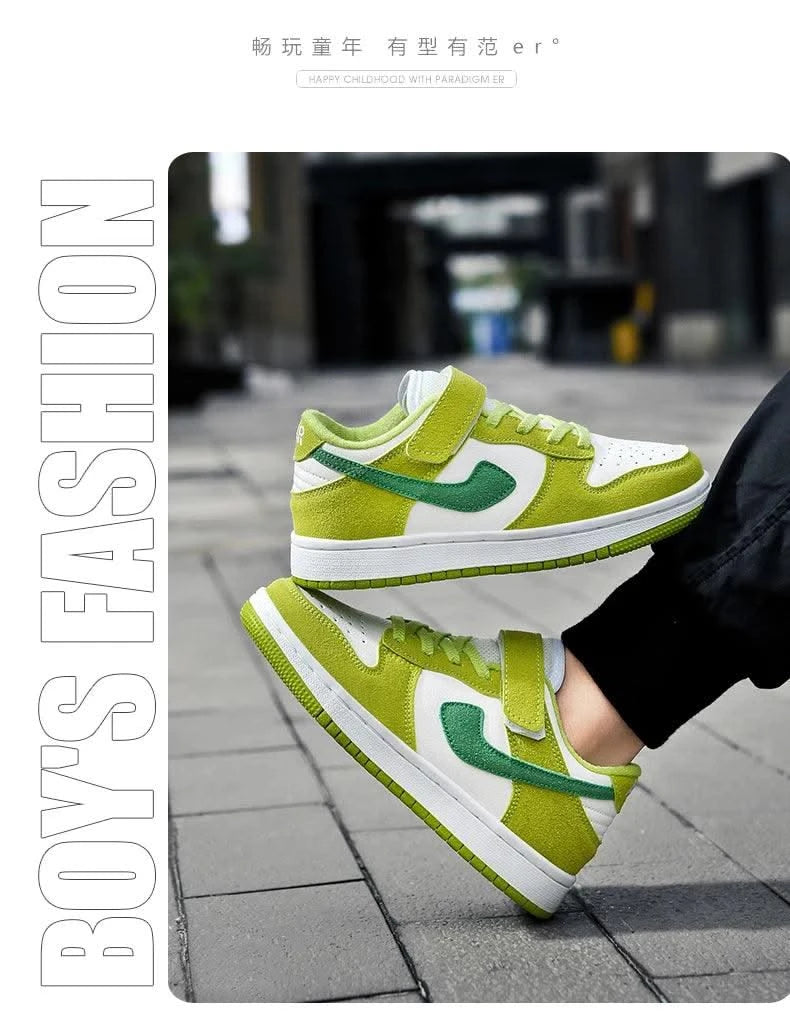 Boys' sports shoes 2025 new leather-covered waterproof children's casual shoes primary school trend non-slip board shoes