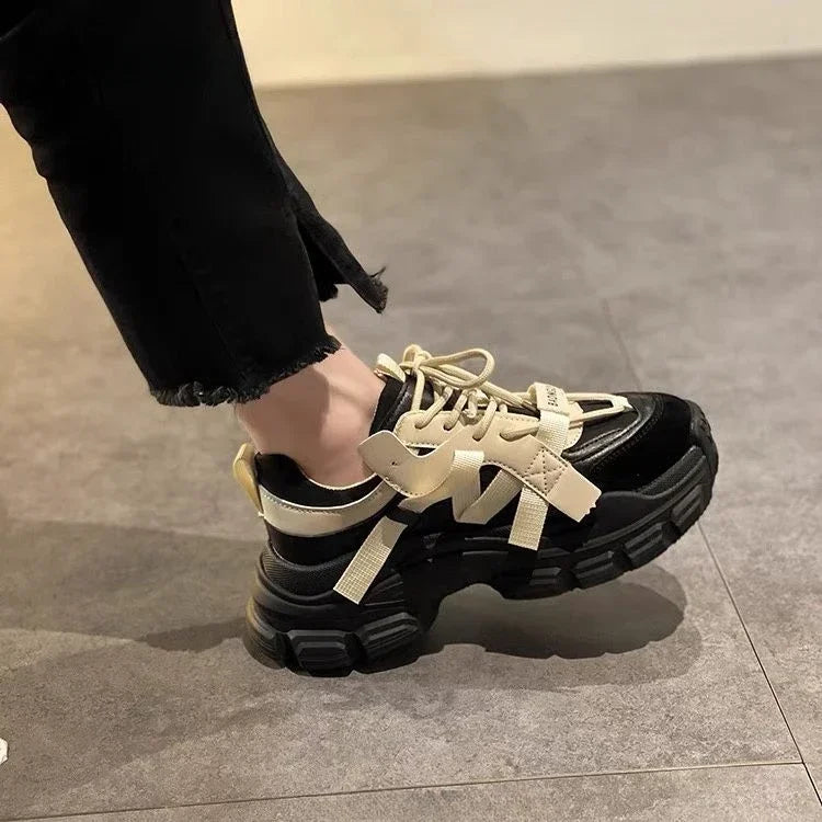 Sports Woman Footwear High on Platform Sneakers Lace Up Athletic Shoes for Women Quality Vulcanized Shoe Designer Luxury Light A