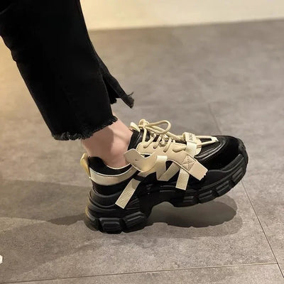 Sports Woman Footwear High on Platform Sneakers Lace Up Athletic Shoes for Women Quality Vulcanized Shoe Designer Luxury Light A
