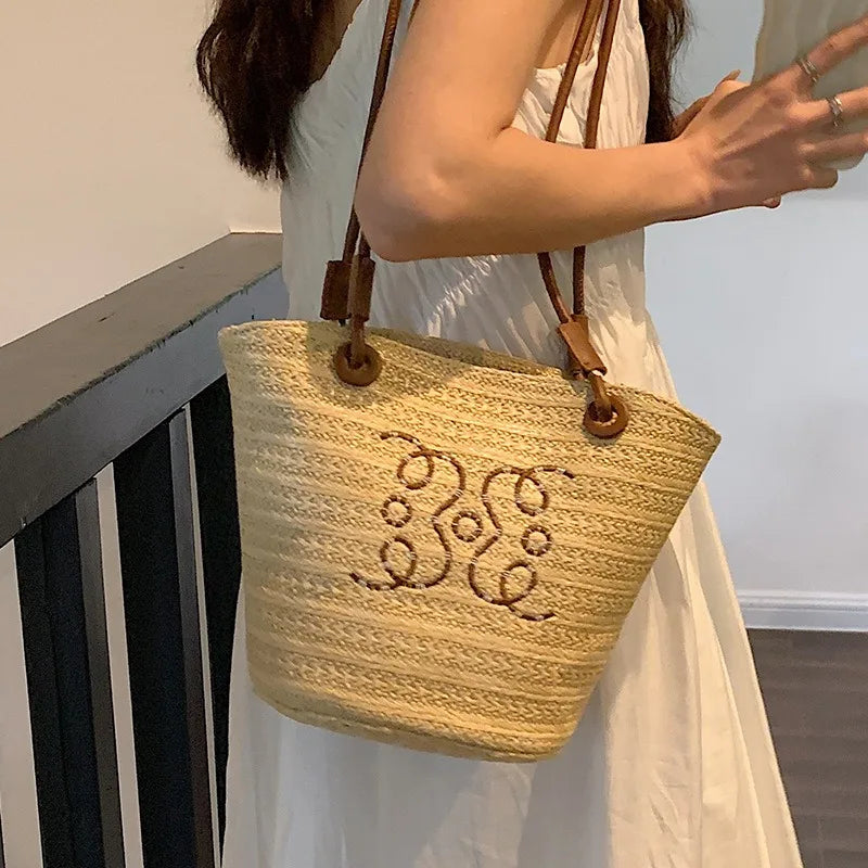 Fashion Retro Shoulder Bag Women Handbag Luxury Brand Designer Tote Women Straw Shoulder Messenger Bag Elegant Ladies Beach Bags