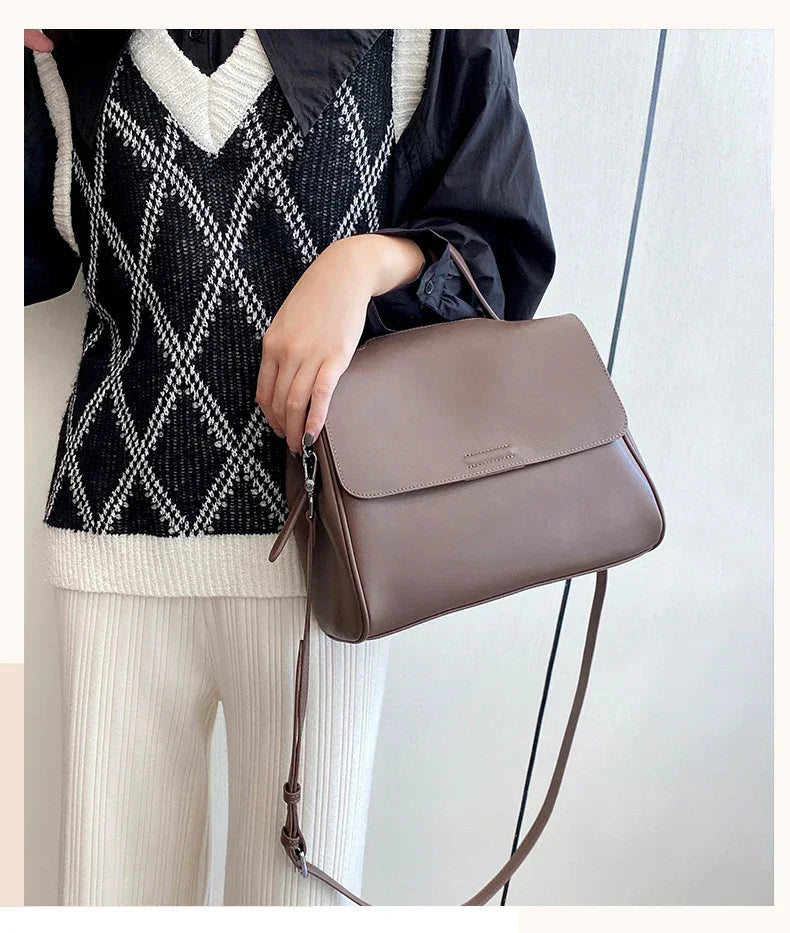 Women's Cowhide Genuine Leather Shoulder Bag Female Fashion Luxury Designer Handbags Ladies Commuting Large Capacity Bucket Bags