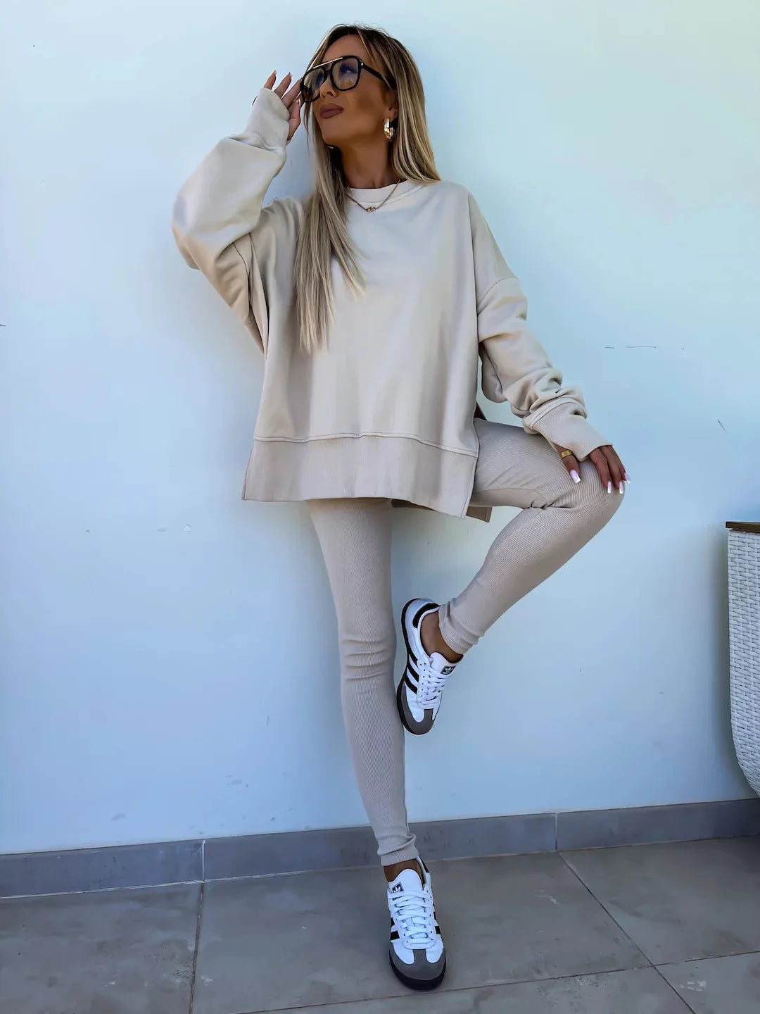 Lounge Sets for Women Two Piece Travel Outfits Sweatsuits Autumn Winter Fashion 2024 Trendy Loose Oversized Tee Tight Trousers