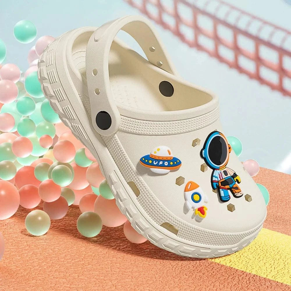BASATU Cute Clogs Sandals DIY Cartoon Shoes Mules Clogs Boys Girls Sandals Non-slip Beach Slippers Summer Sandals Garden Shoes