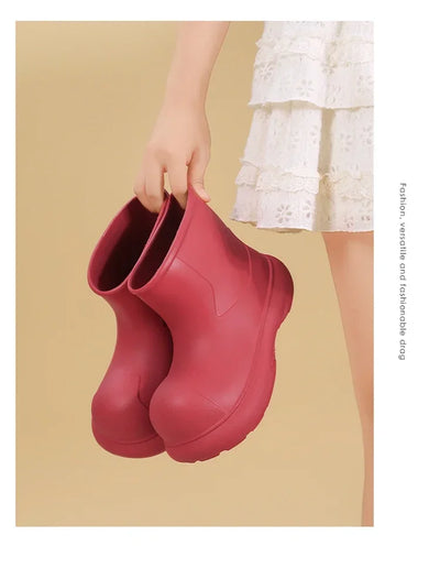 The Mid-top of The Women's Rain Boots Is Available in Solid Multi-color Options Including Waterproof and Anti-slip Flat Shoes