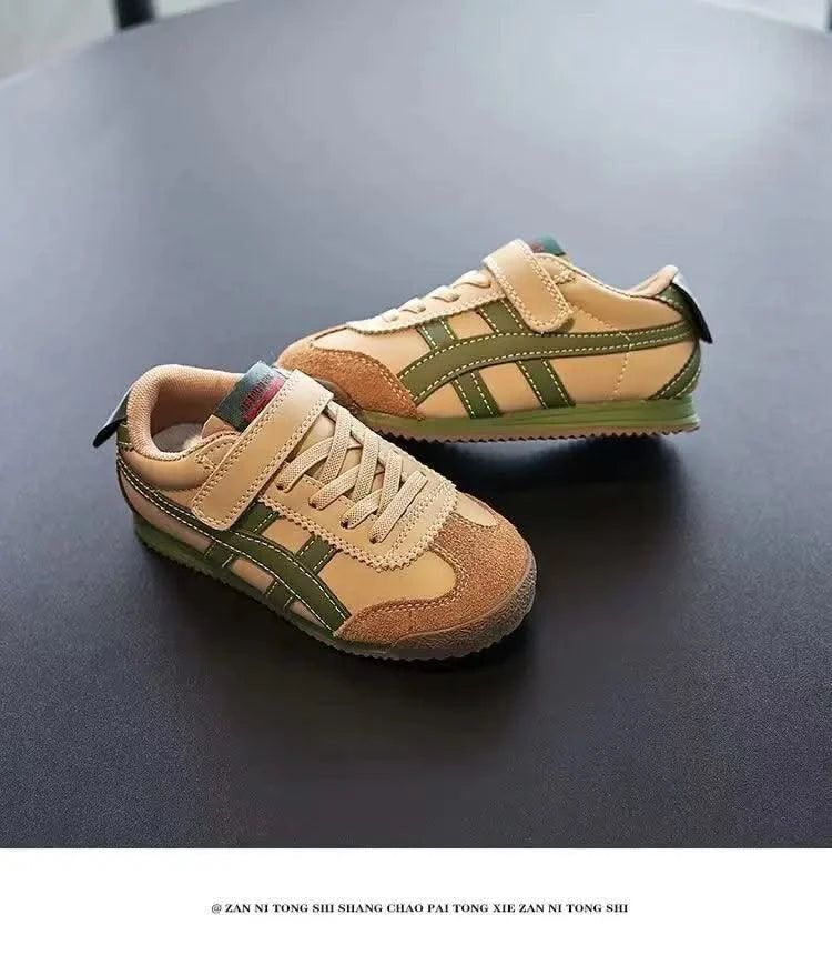 2025 new children's soft soled board shoes, anti slip sports shoes, lightweight running shoes, Forrest Gump shoes - Elanique