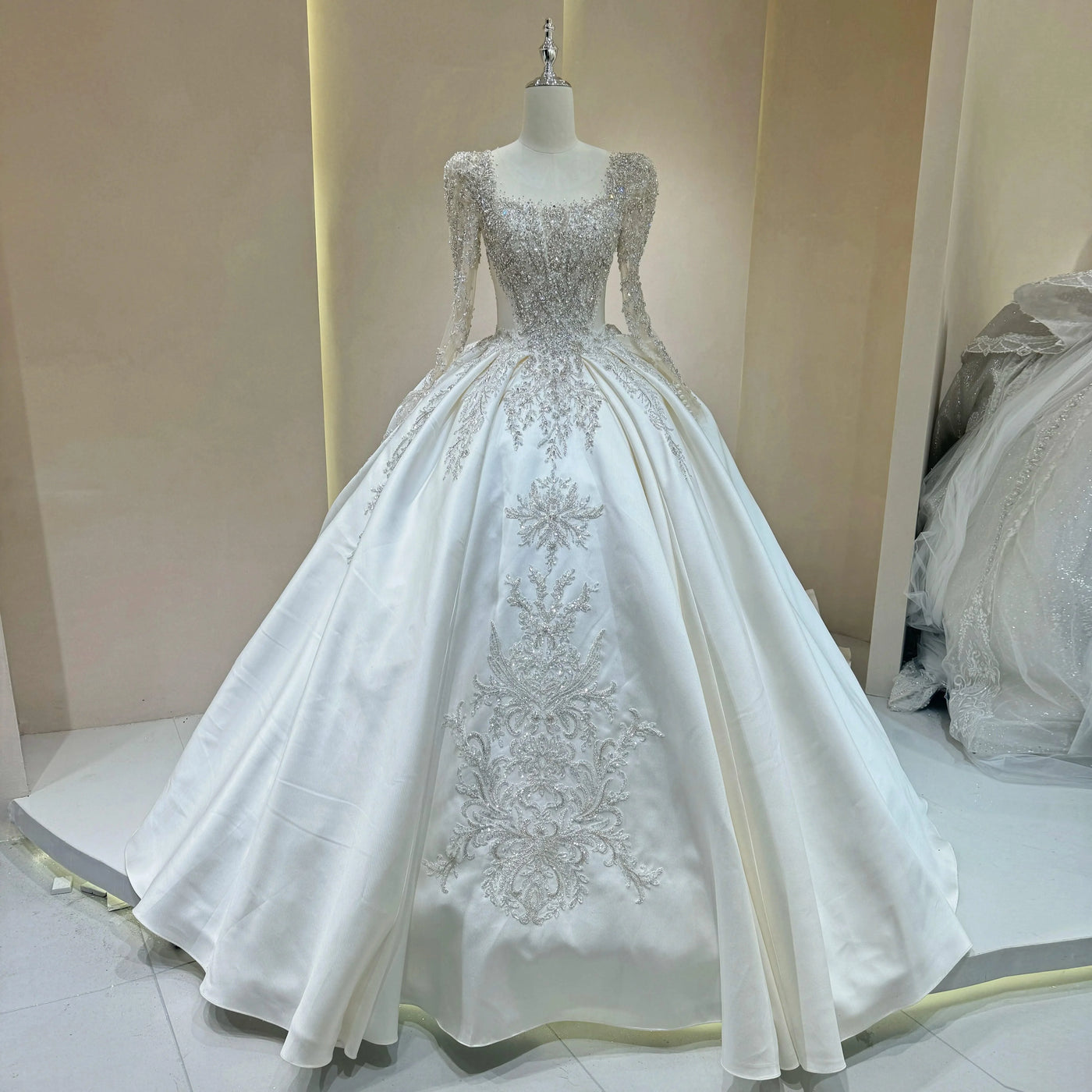 Wedding Dress with Sparkling Embellishments and Long Trains Delicate Lace