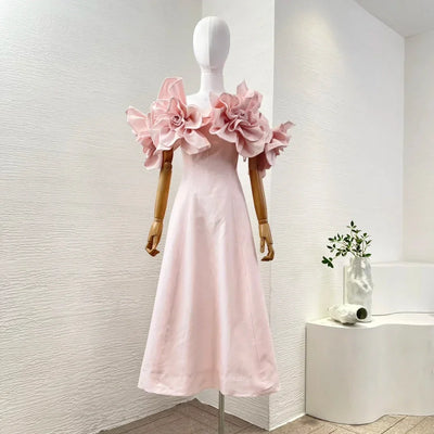 2025 New Design Spring Summer Strapless Pink Flowers High Quality Appliqued Decoration Women Midi Dress - Elanique