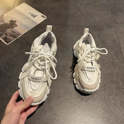 Sports Woman Footwear High on Platform Sneakers Lace Up Athletic Shoes for Women Quality Vulcanized Shoe Designer Luxury Light A