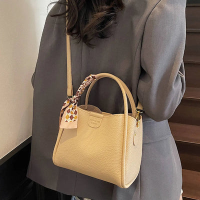 2025 New Women's Handbag Trendy Bucket Bag Luxury Stylish Shoulder Bag Crossbody Purse Versatile Casual Tote Designer Ladies