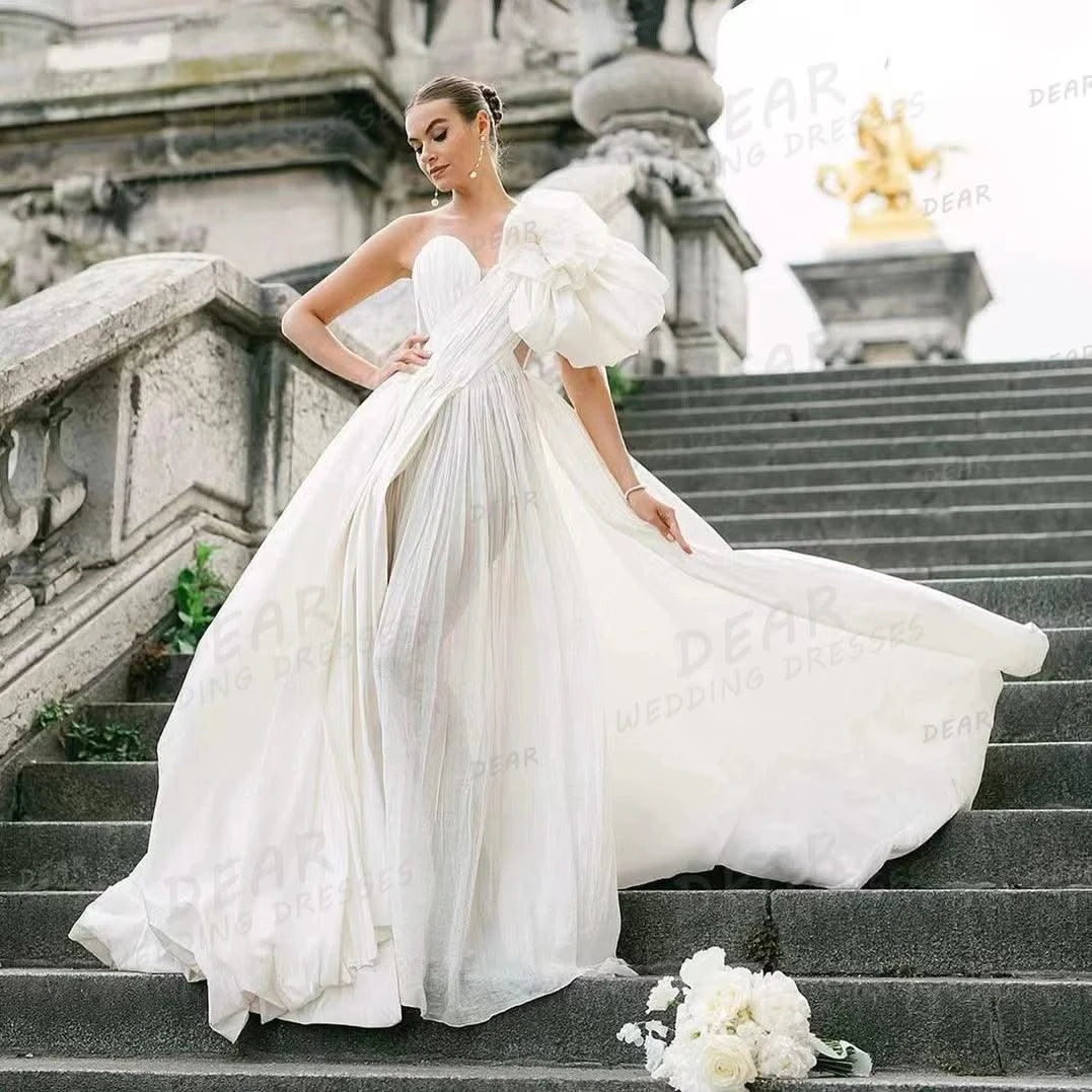 3-D Flower Wedding Dresses Woman