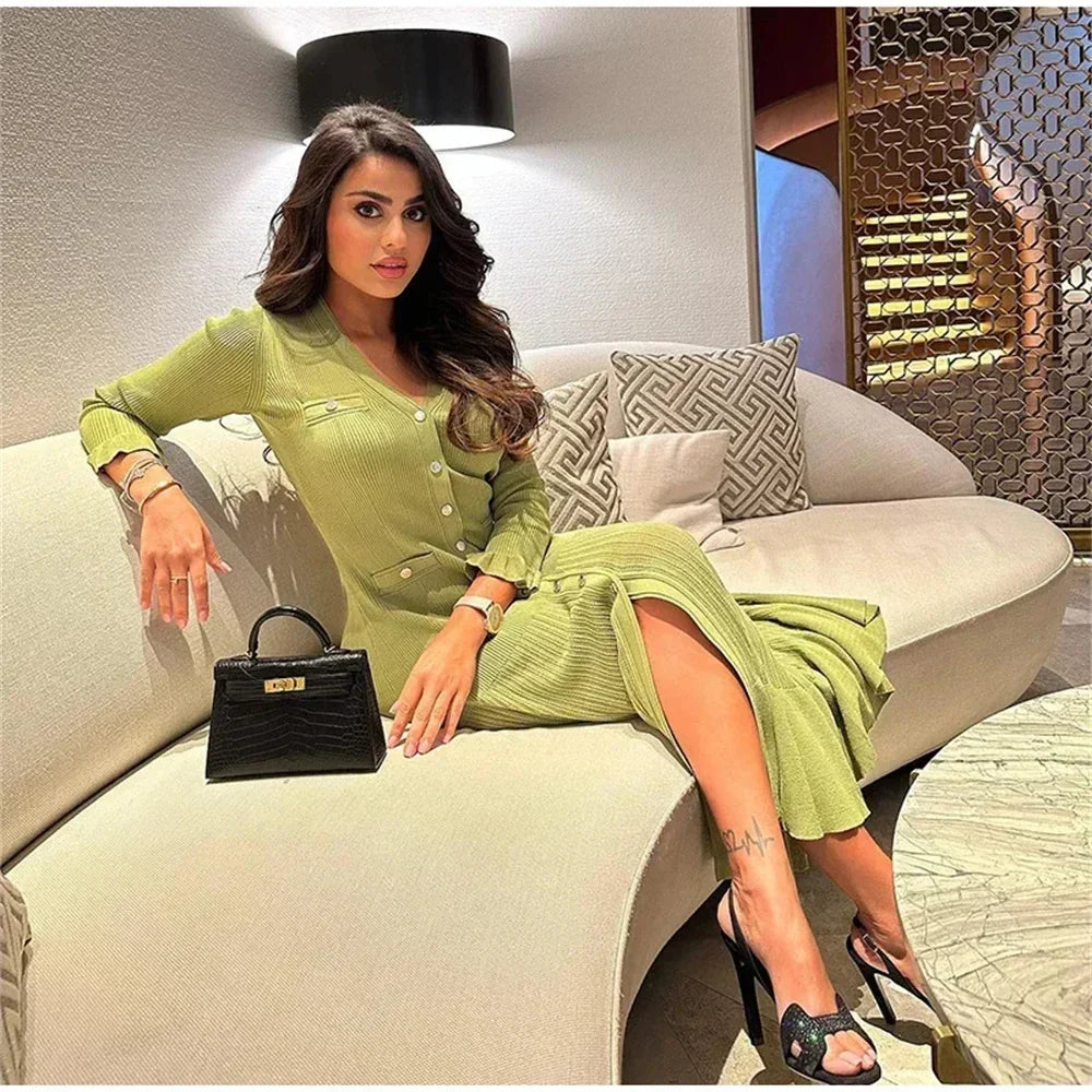 Ruffles Hem Knitted Dress For Women Elegant V Neck Long Sleeve Single Breasted Loose Vestidos Fashion Office Lady Knit Robe