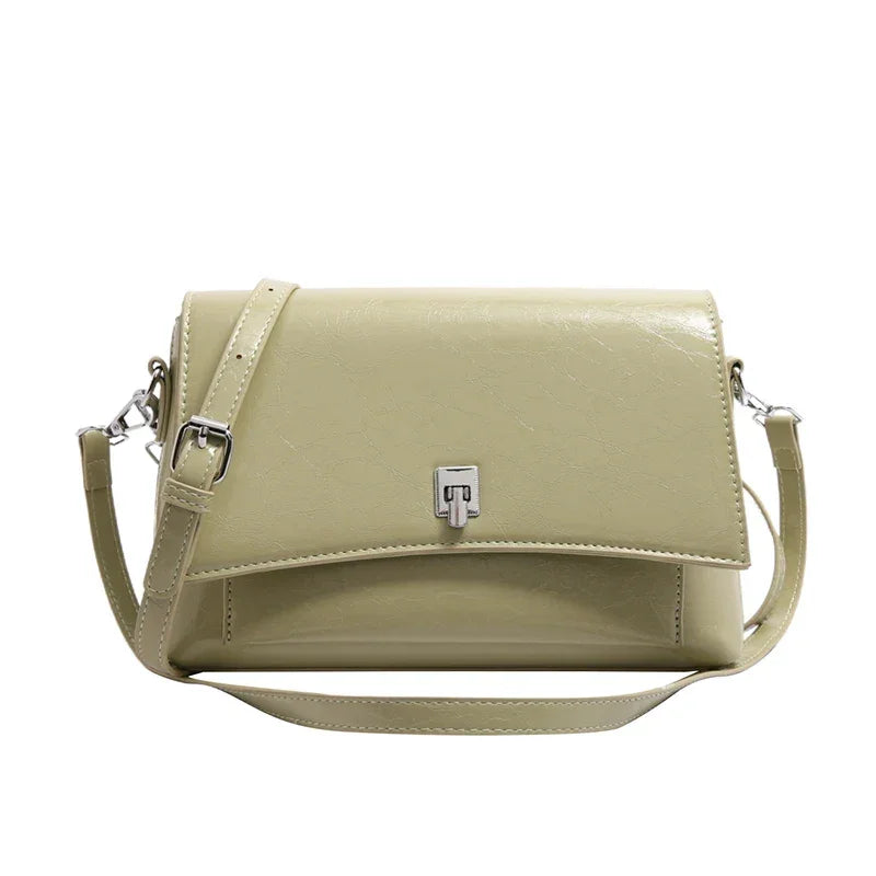 Luxury Brand Handbag For Women In Premium Leather Featuring Elegant Messenger Design And Durable Build