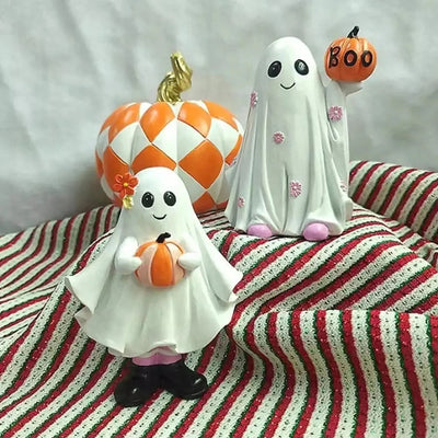 Home resin Halloween decorations, cute ghost desktop ornaments