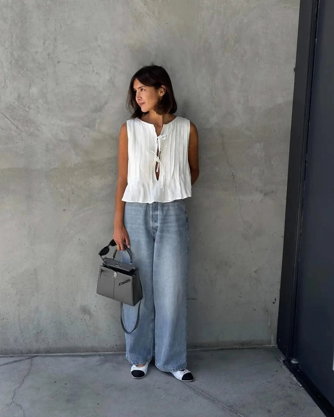 Linen Cotton Pleated Lace-up Elegant White Women Tops Tanks 2025 Summer Women Causal O-neck Sleeveless Ruffles Vest Streetwear