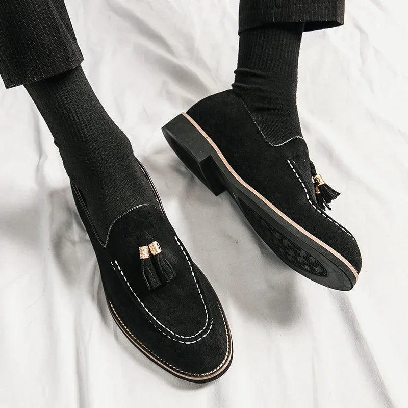 Luxury Designer Men Suede Tassels Blue Green Oxford Brogue Shoes Moccasins Wedding Prom Homecoming Party Footwear Zapatos Hombre