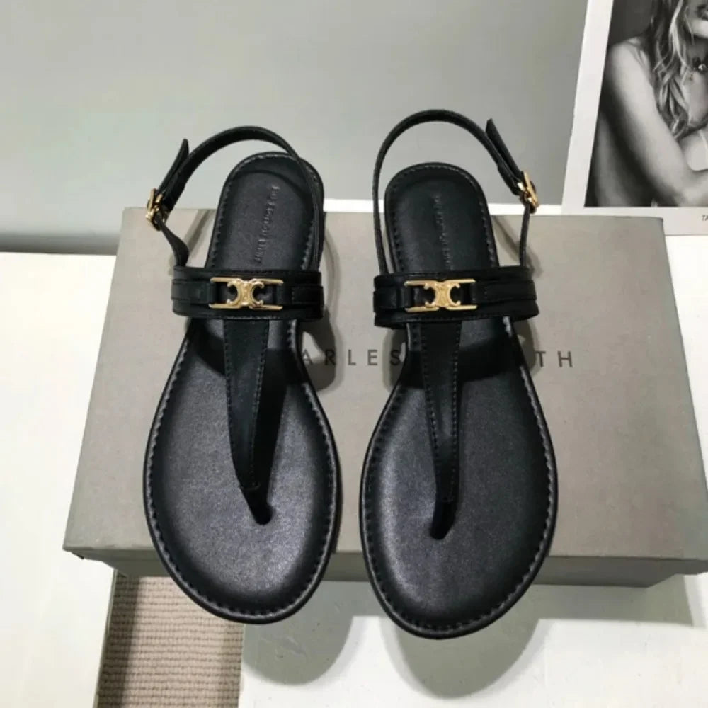 2025 Women's Flip Flops Summer New T Straps Simple Sandals Casual Flat Sandals  flat heel clip toes Roman outside Casual Shoes