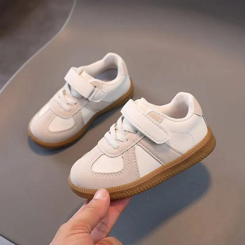 Children's Sports Shoes Flat Non Slip Boys' Running Shoes Breathable Comfortable Casual Shoes Autumn New Girls Sneakers J131