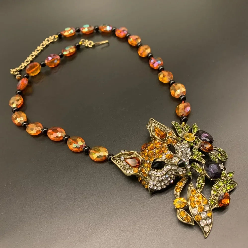 Luxury Crystal Cat Necklace Earrings Exaggerated Beaded Rhinestones Pendant Necklace Accessories Neck Jewelry