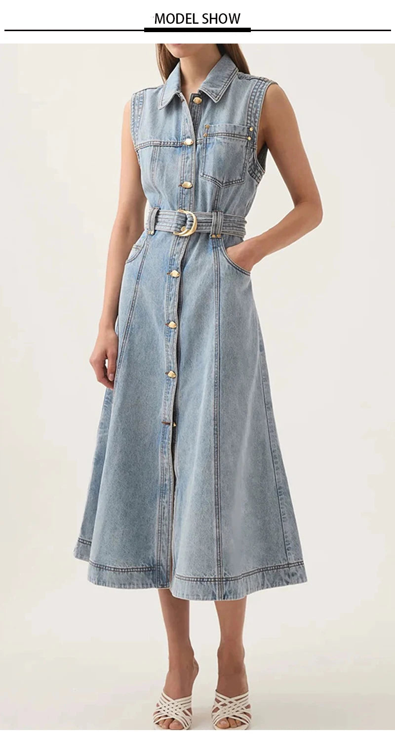 Retro fashion denim dress 2025 summer new elegant sleeveless single-breasted lapel with belt waist A long skirt.