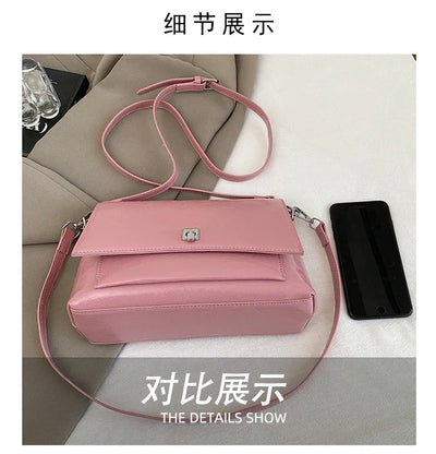 Luxury Brand Handbag For Women In Premium Leather Featuring Elegant Messenger Design And Durable Build