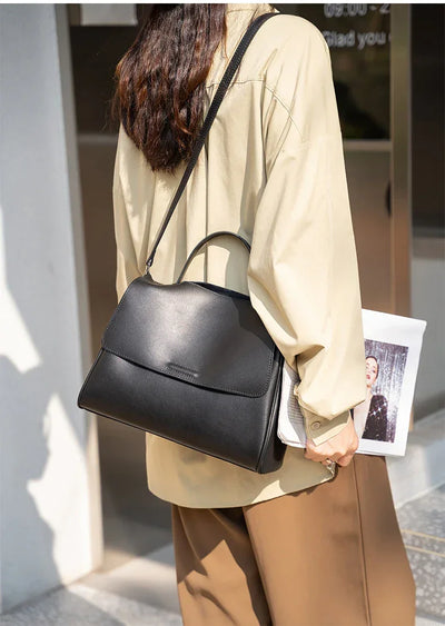 Women's Cowhide Genuine Leather Shoulder Bag Female Fashion Luxury Designer Handbags Ladies Commuting Large Capacity Bucket Bags