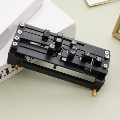 Guitar Auxiliary Artifact Folk Guitar Playing And Singing Chord Practice Automatic Transmission One Key Chord Player