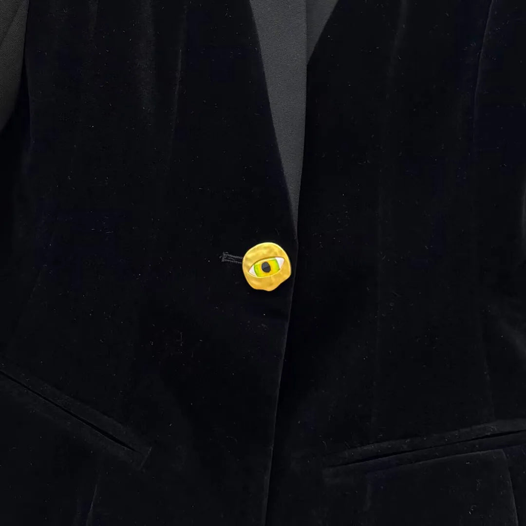 2025 New Autumn Black Velvet Wrapped Chest Panel Design Office Lady Jacket Women V-neck Long Sleeve Gold Eye Button Elegant Coat