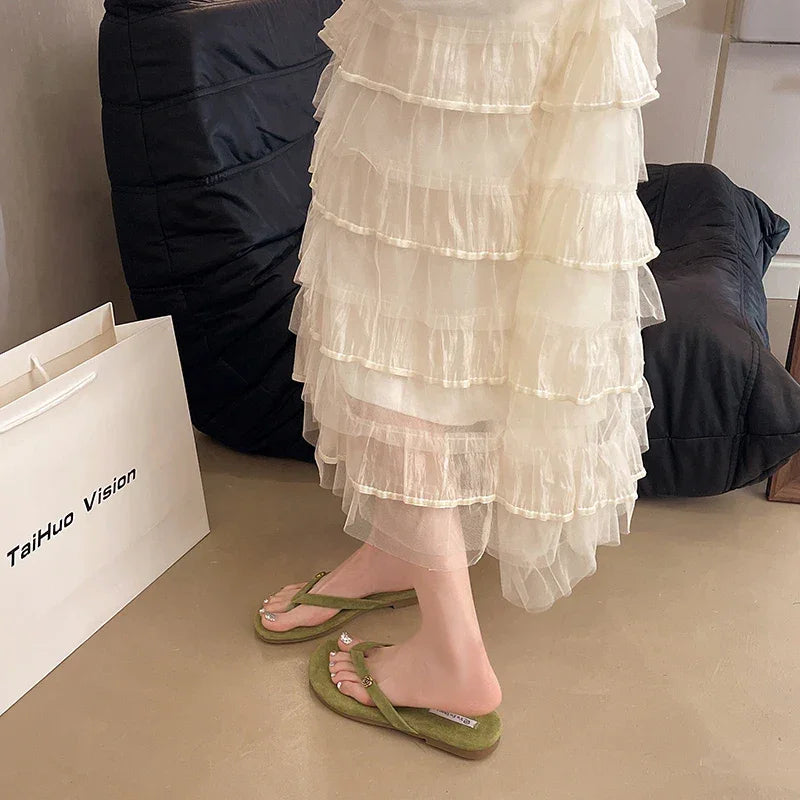 Luxury Designer Woman Flat Slippers Woven with Comfortable Women's Shoes Casual Bottom Slippers 2025 New Summer Women Sandals