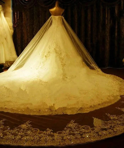 Royal Train Wedding Dress Heavy Beads Rhinestones Arabia Bridal Gown