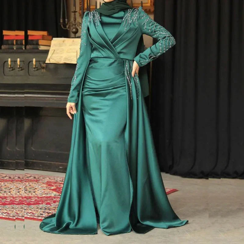 Luxury Dubai Women Evening Dresses Long Sleeve High Neck Appliques Sequine Chapel Train Pleat Gowns Formal Occasion Vestidos