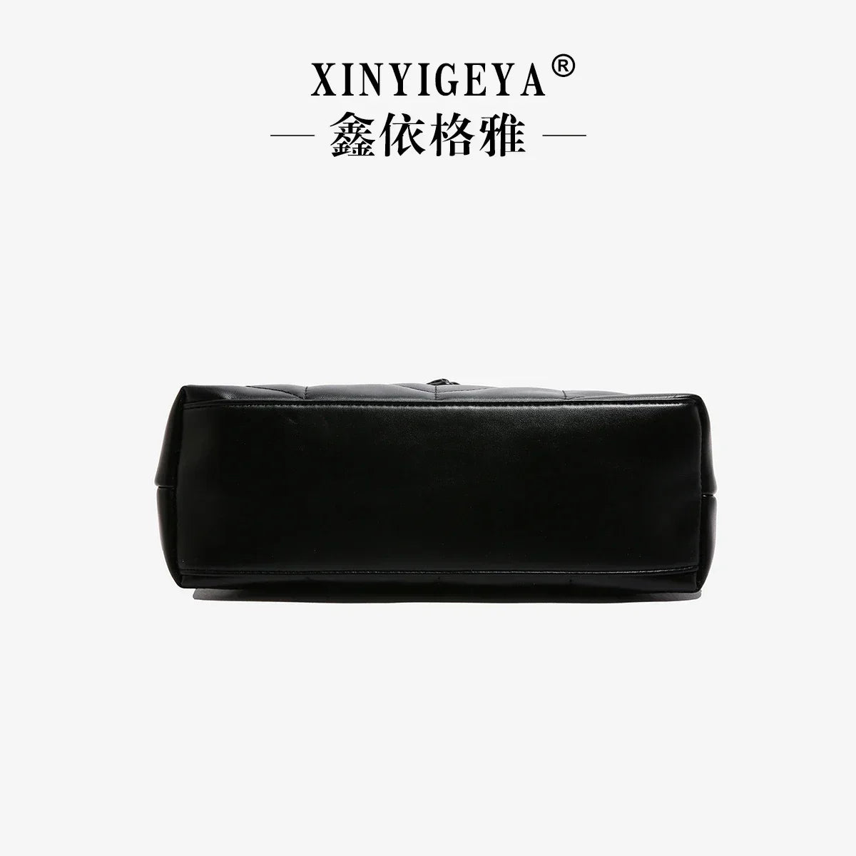 Luxury Brand Handbags for Women, Fashionable Shoulder Bag and Tote Bags in Leather By Famous Designer Elegant