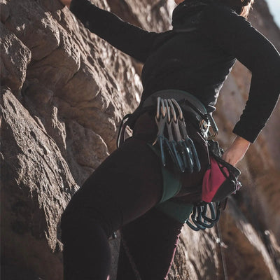 Tree Rock Climbing Harness Strap Falling Protection Heavy Duty 25kN Harness for Survival Equipment Protective Supplies Outdoor