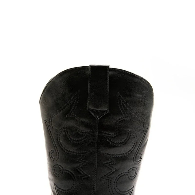 New Women Boots Winter High Top Western Outdoors Cowboy Boots Fashion Ankle Boots Embroidered Printed Casual High Top Shoes 906