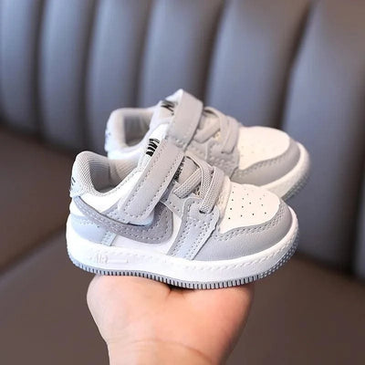 Children's Sports Shoes Boys'  Girls' Board Shoes Korean-style Boys' Baby Shoes White Sneakers Walking Shoes Comfortable  Daily