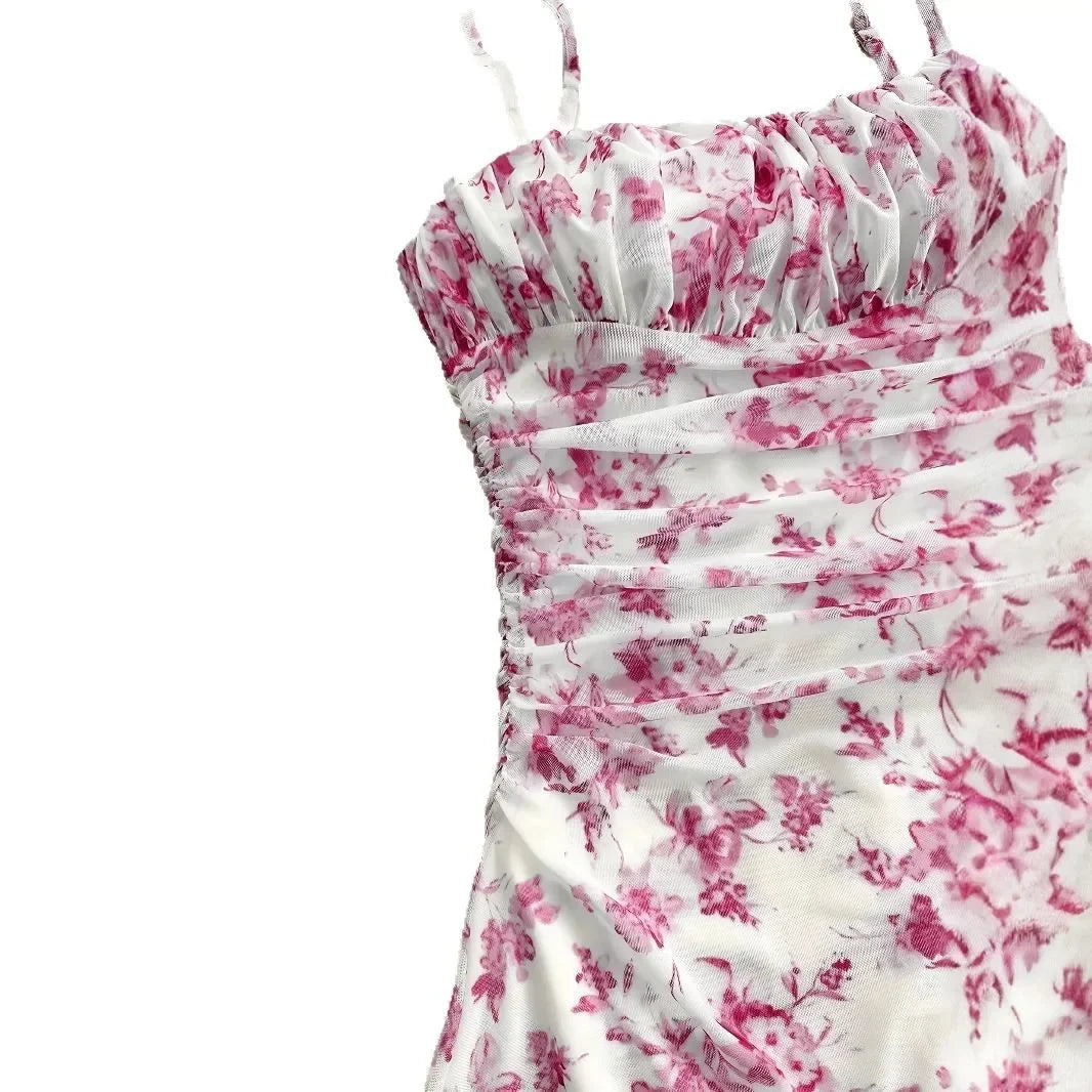 Women Summer Dresses 2025 New Sexy and Fashion Dress Romantic Field Simple Simple Elegant Dress