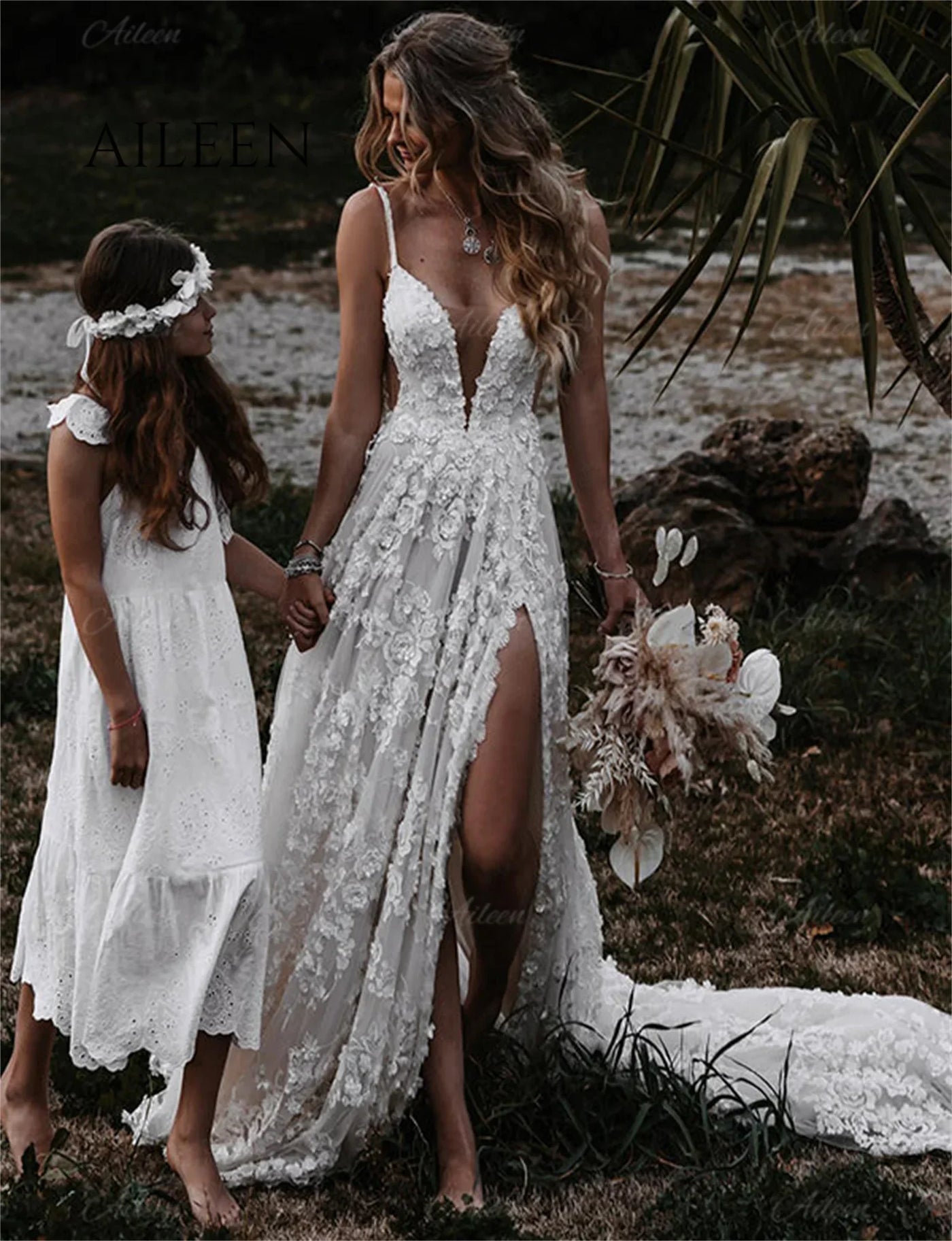 A-line Very Elegant Evening Dresses for a Wedding Dress Customized V-neck White Bridesmaid Dress Woman Bespoke Occasion Dresses